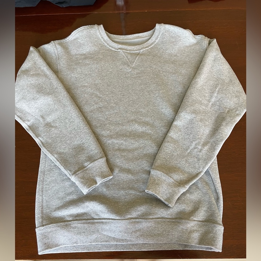 Lululemon crew neck
